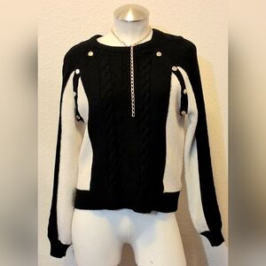 💲IT'S A SALE!!Belldini Black & Cream Crew Neck Sweater💲